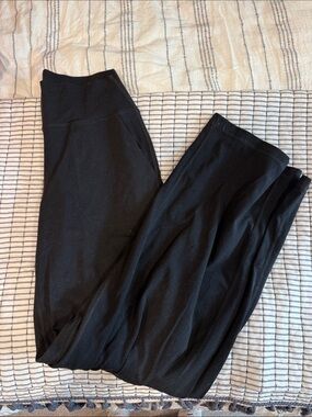 CRZ YOGA Black Wide-Leg Leggings